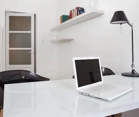 Alcala Living Deluxe Apartament *