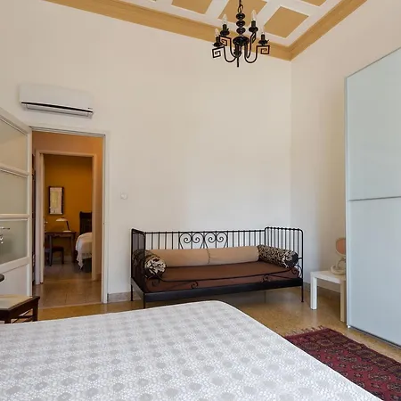 Alcala Living Deluxe Apartament Katania
